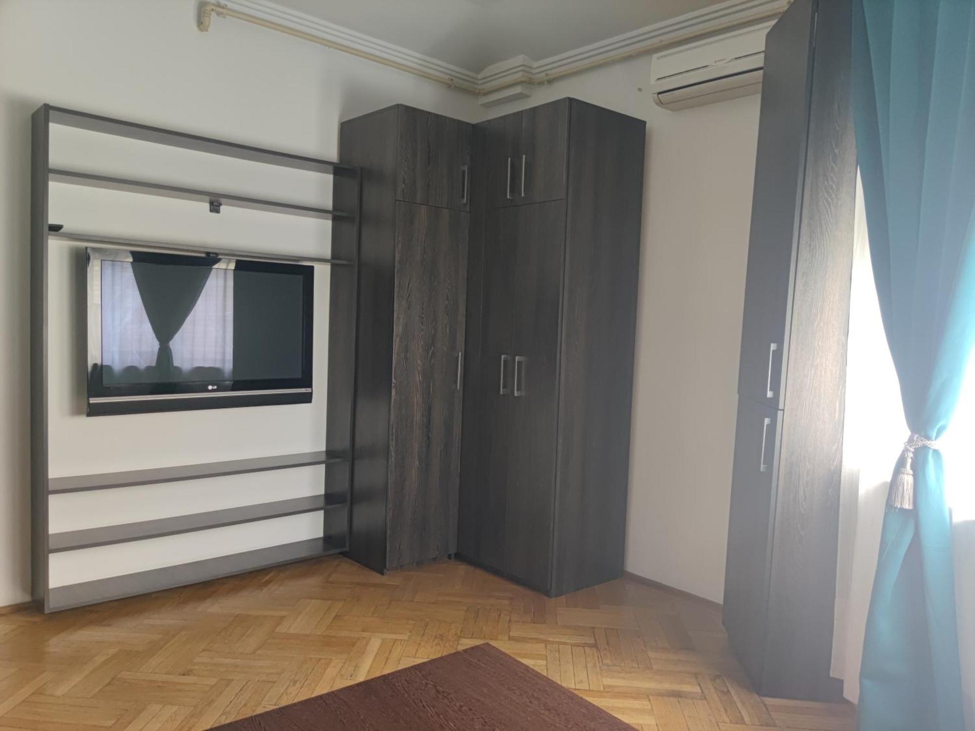Christie'S Central Apartment บูคาเรสต์ ภายนอก รูปภาพ
